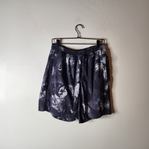 lululemon athletica Other - Lululemon Mens Pace Breaker Short Size XL
